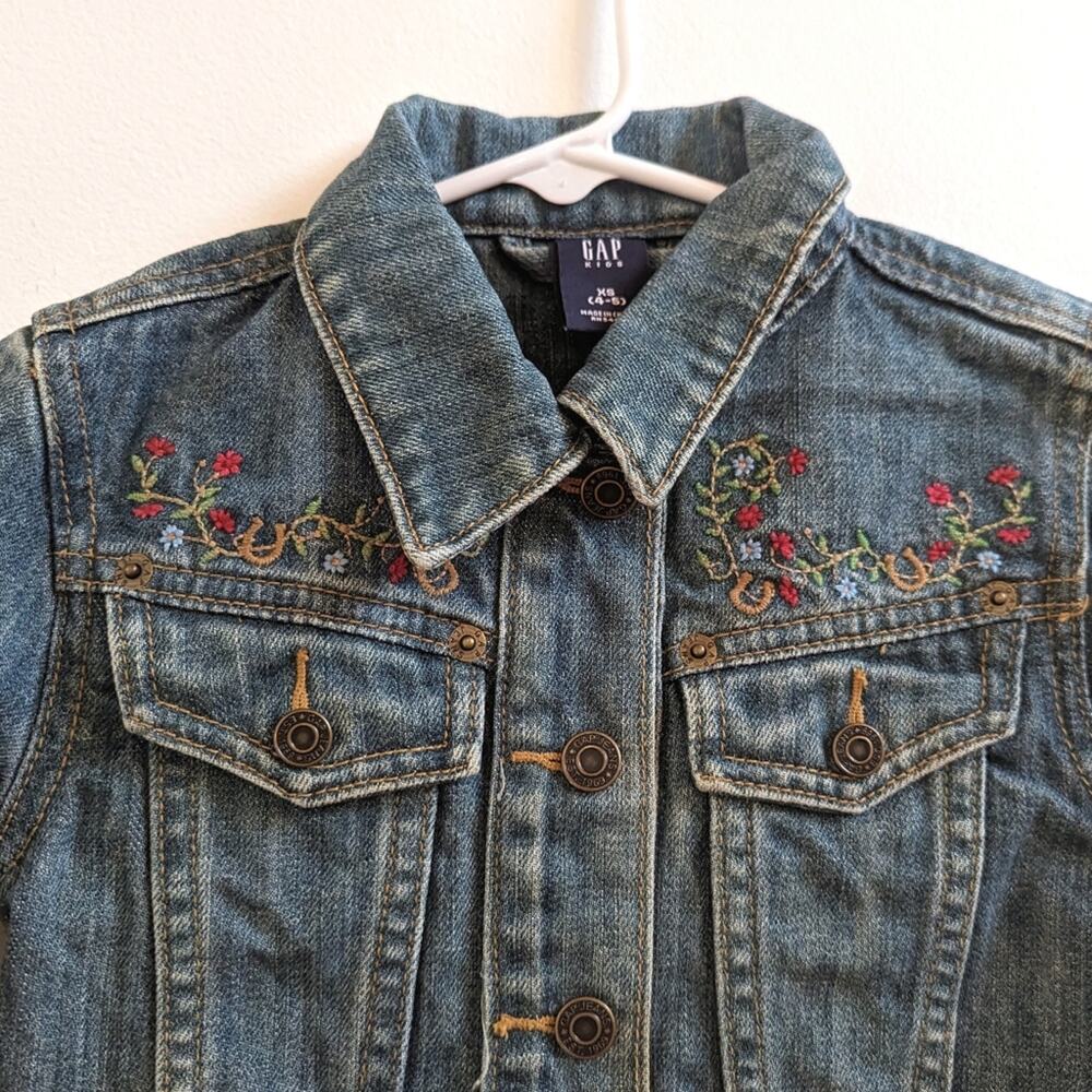 Vtg Y2K Gap Denim Jacket Girls Sz 4-5T Embroidered - Picture 2 of 6